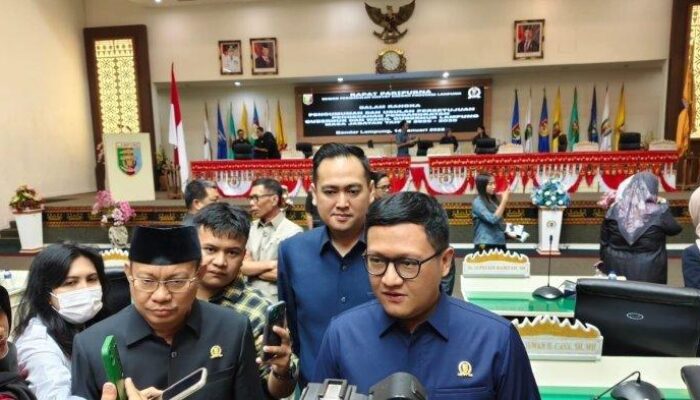 Pemprov Lampung Hapus Uang Komite DPRD Dukung Alokasi Anggaran