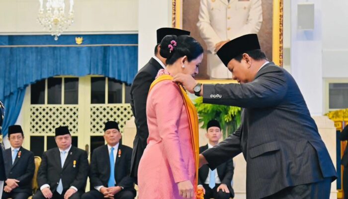 Puan Terima Penghargaan Bintang Republik Indonesia Utama dari Istana: Amanah untuk Rakyat