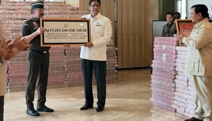 Presiden Prabowo Saksikan Penyerahan Uang Pengganti Kerugian Negara Rp13,2 Triliun Terkait Kasus Korupsi Ekspor CPO
