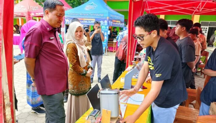 Pekan Kreatif SMKN 8 Bandar Lampung: Ledakan Inovasi Guncang Dunia Pendidikan