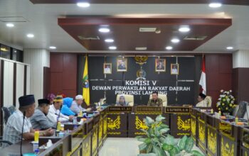 Komisi V DPRD Provinsi Lampung menerima audiensi dari Forum Lampung Anti-LGBT