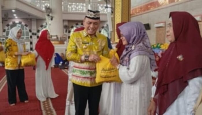 2.500 Bingkisan di Pengujung Ramadan: Pemkot Metro Menutup Syiar dengan Sentuhan Kepedulian