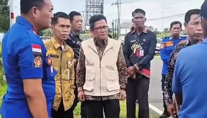 Penertiban Reklame Tak Berizin, Pemkab Lampung Selatan Rapikan Wajah Kota Kalianda
