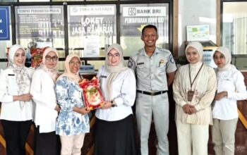 Samsat Pesawaran Gelar Apresiasi Wajib Pajak, Warga Beruntung Dapat Sembako