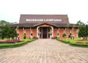 MENJAGA LAMPUNG DARI DALAM MUSEUM
