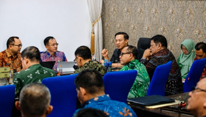 Sekdaprov Marindo: Setiap Program Harus Mendukung Target Pembangunan Lampung